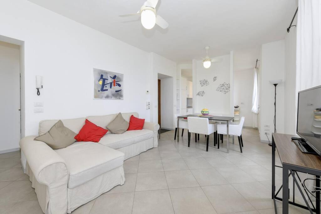 Oleandro Apartment Directly On The Lake Gargnano Exterior foto