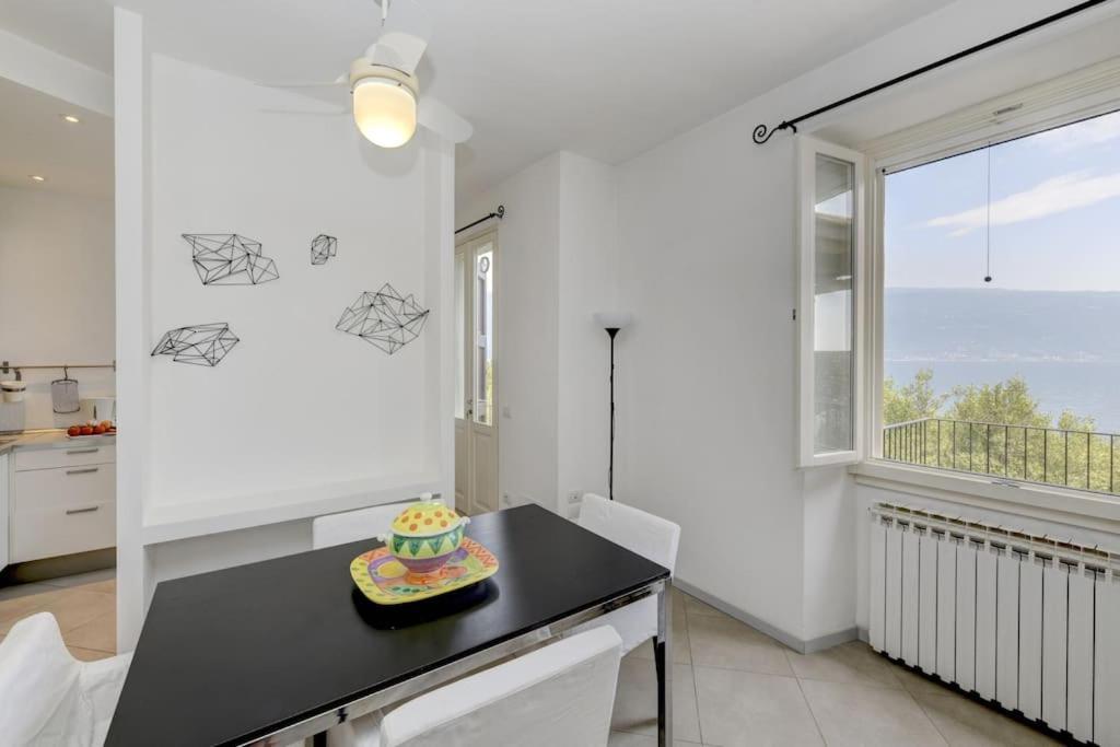 Oleandro Apartment Directly On The Lake Gargnano Exterior foto