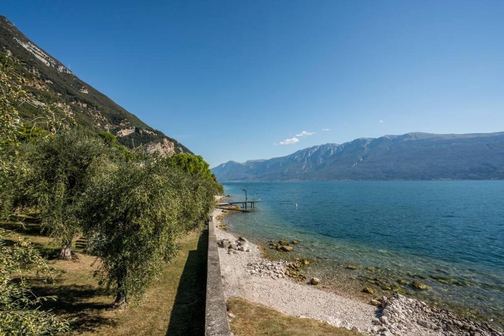 Oleandro Apartment Directly On The Lake Gargnano Exterior foto
