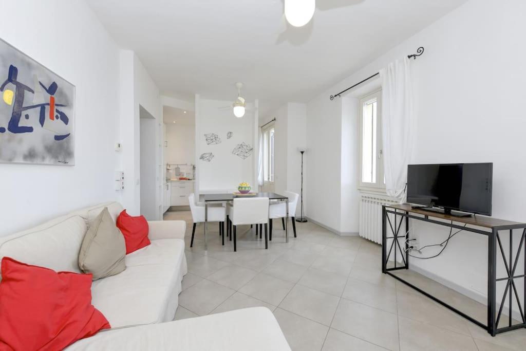 Oleandro Apartment Directly On The Lake Gargnano Exterior foto